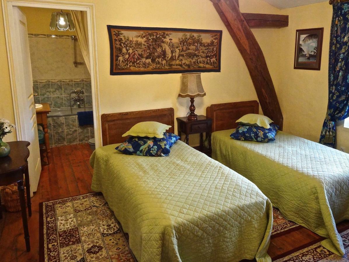 Chateau Les Vallees Tournon-Saint-Pierre Εξωτερικό φωτογραφία